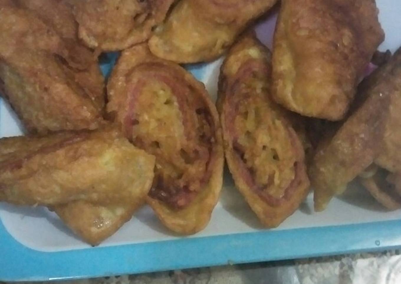 Bagaimana Menyiapkan Eggroll ala ala bunda, Lezat