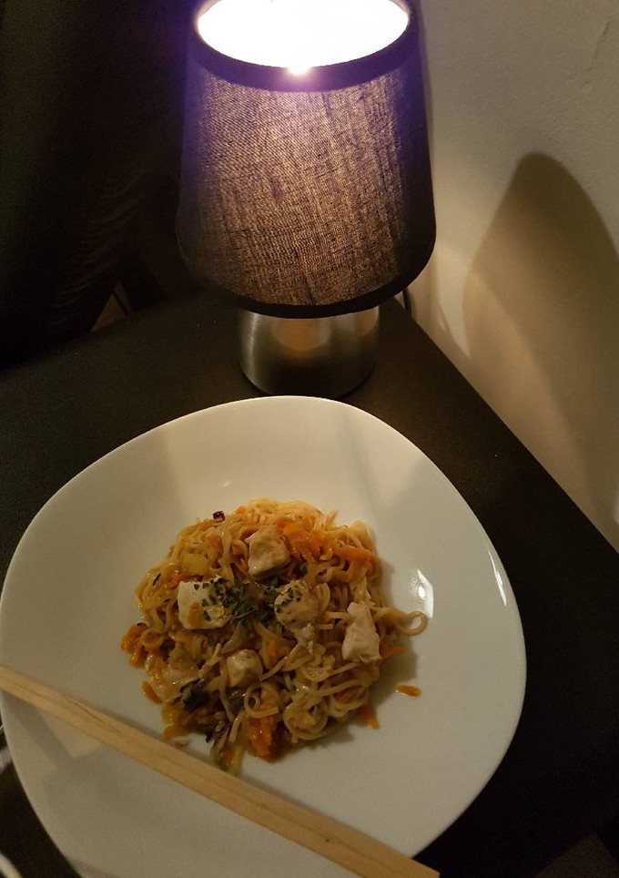 Una foto de Pad Thai de Pollo