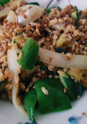 Foto principal de Quinoa integral con arroz y verduras