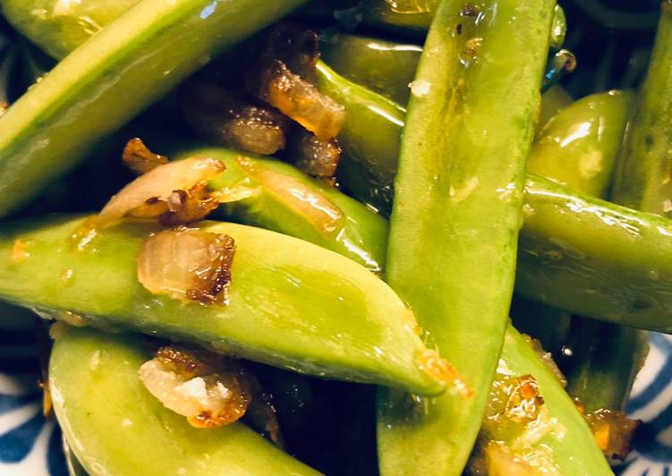 Sugar snap peas with ginger