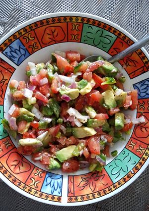 Una foto de Botana de pico de gallo 🐓🐓