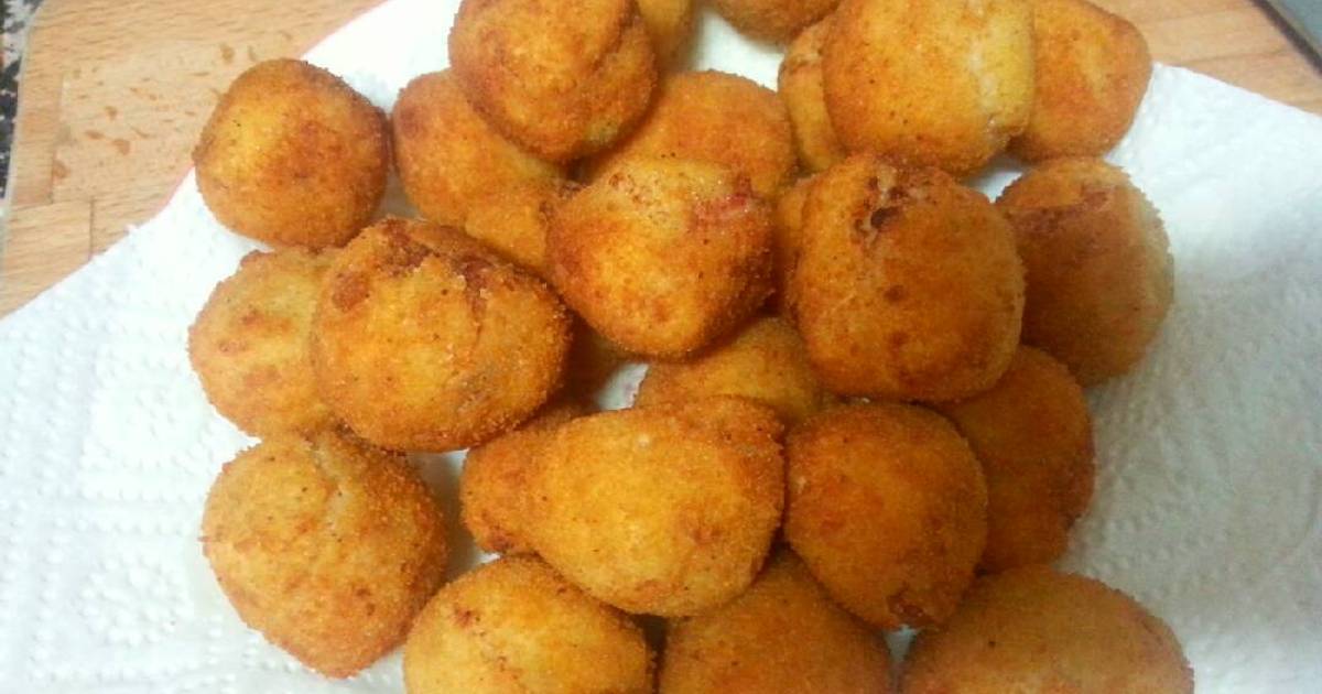 Mini croquetas de pollo y bacon Receta de Ángeles Medina Cookpad