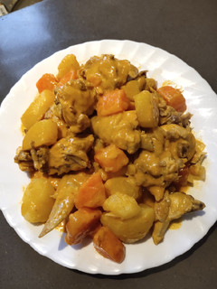 A picture of Curry Chicken.