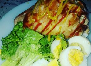 Una foto de Pollo trozado agridulce