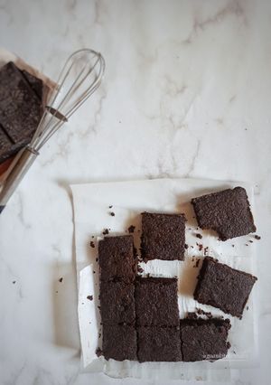 A picture of Brownies(wholewheat, Oats, finger millet).