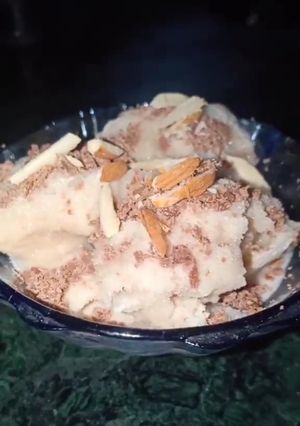 चॉकलेट आइसक्रीम (Chocolate Icecream recipe in Hindi) रेसिपी मुख्य फोटो