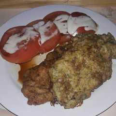 A picture of Escalopes de ternera con tomates cesar.