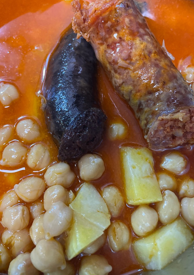 Una foto de Cocido “Extremeño”. De mi abuela en olla GM
