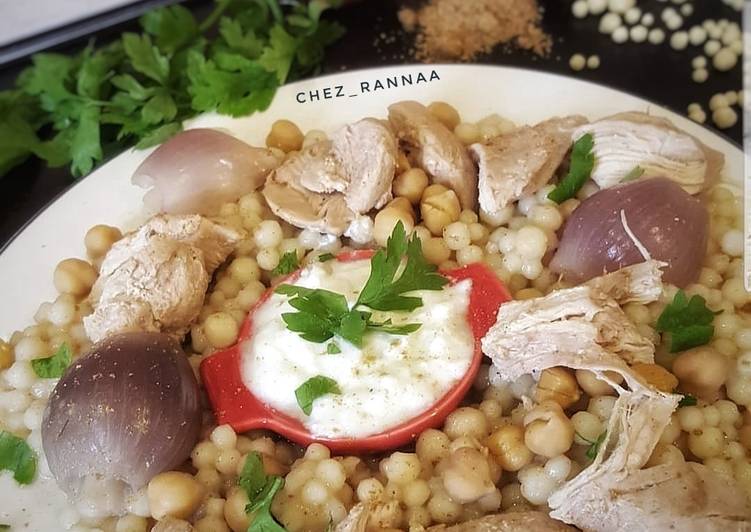 مغربية لبنانية