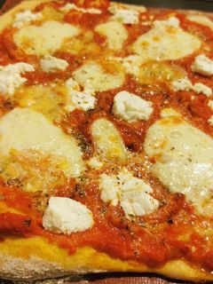 Une photo de Pizza 4 fromages
