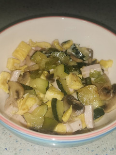 Una foto de Salteado de verduras saludable