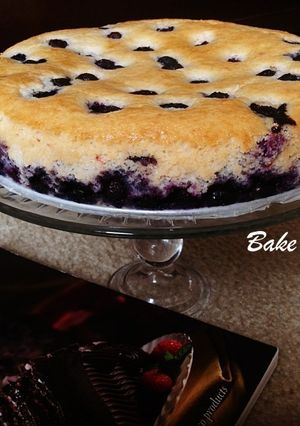 A picture of Eggless blueberry cake.