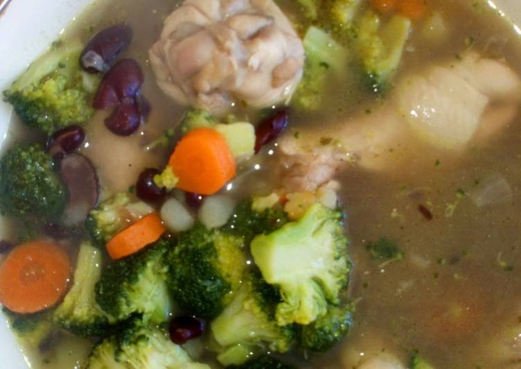 Resep Sop brokoli chicken wing Anti Gagal