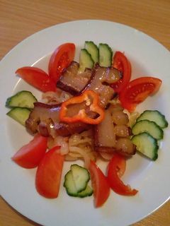Sült szalonna hagyma ágyon! 😍 recept fotója