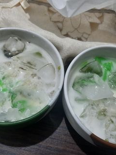 Foto resep Es cendol selasih alpukat gula aren
