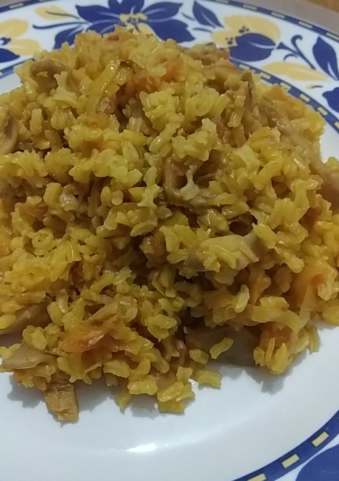 Una foto de Arroz con puerro y setas
