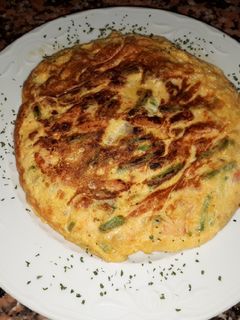 Una foto de Tortilla rellena de verduras