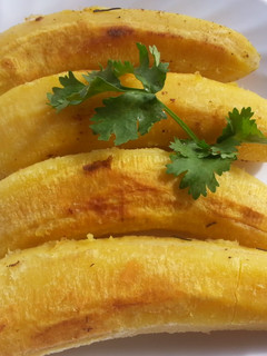 A picture of Shallow Fried Green Bananas.