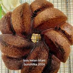 Bolu Ketan Hitam রেসিপির প্রধান ছবি