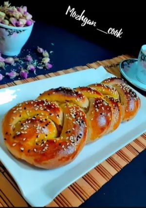 عکسی از دستور نان گیسو یا گیس بافت با خمیر جادویی (نان زپف)