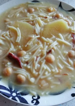 Foto principal de Puchero con fideos