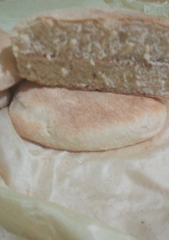 صورة لوصفة كسرة السميد🥖 🍞🥐 باللبن 🥛 خفيفه ريشه 😋