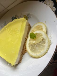 Una foto de Pastel fresco de limón 🍋
