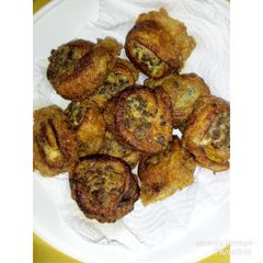 Plantain ring A picture of Plantain ring.