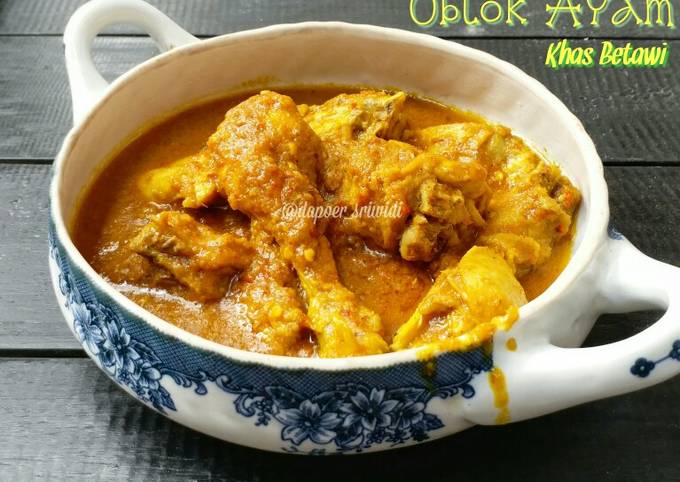 Oblok Ayam Khas Betawi