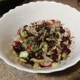 Ensalada de alubia negra y atún con olor a orégano