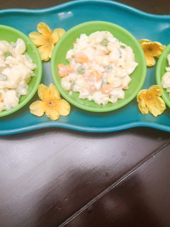 A picture of Russian salad.