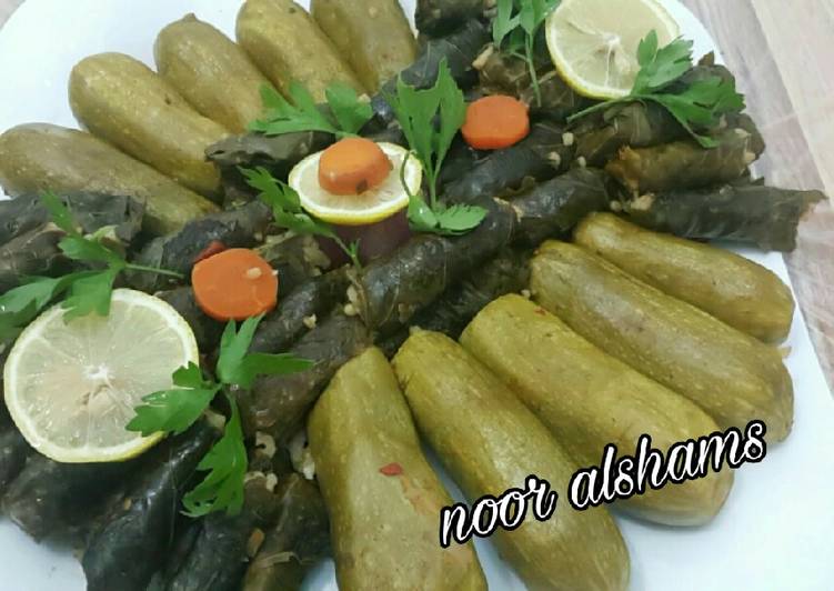 محشي ورق العنب والكوسا الشهي