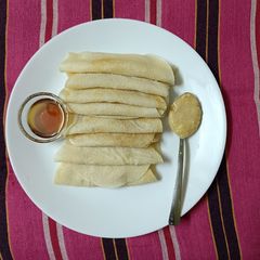 A picture of Kheer Patisapta.