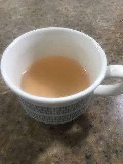 Una foto de Infusión de cáscaras de piña y té verde