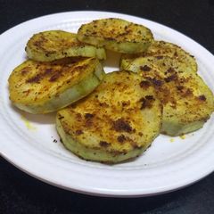 A picture of Bottle gourd lauki shallow fry.