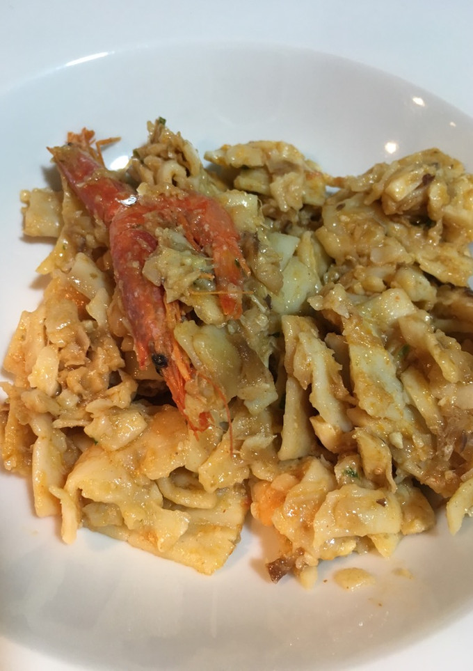 Una foto de Gazpacho de bacalao y gamba rallada