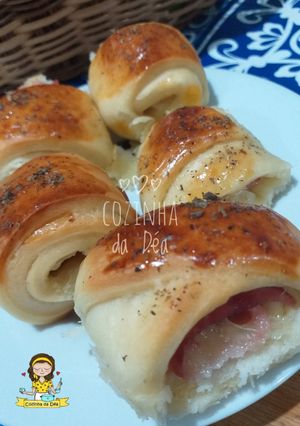 Foto de Enrolado de queijo e presunto