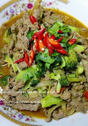 Foto resep Tumis brokoli dengan daging