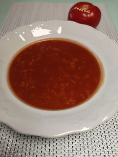 Paradicsomleves betűtésztával recept fotója