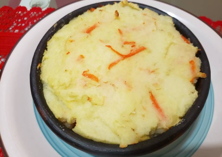 Pastel de papa con un toque de zanahoria..