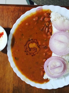 A picture of North Indian Rajma Chawal.