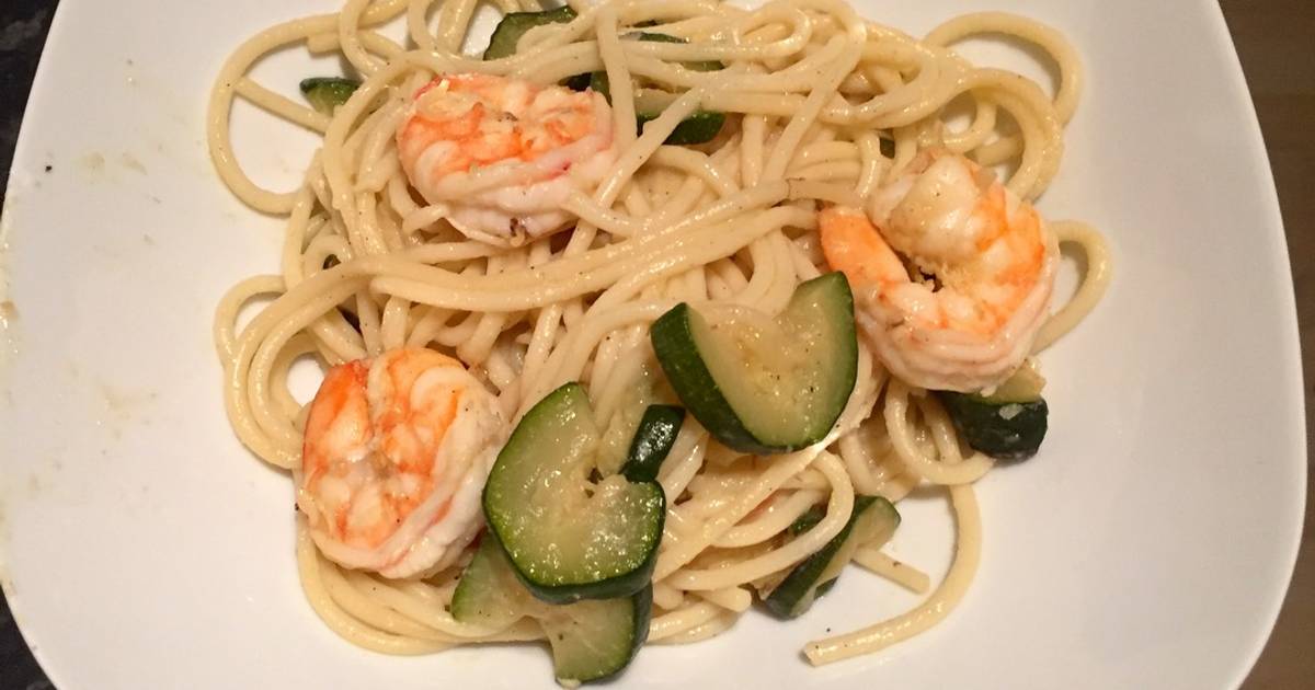 Prawn and courgette spaghetti Recipe by Ant Sullivan - Cookpad