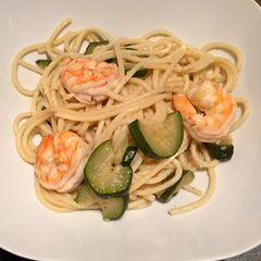 A picture of Prawn and courgette spaghetti.