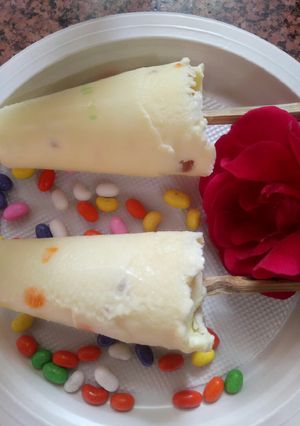 A picture of Kesar -badam kulfi.