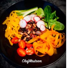 A picture of Pantry/Fridge Raid Winter Salad.