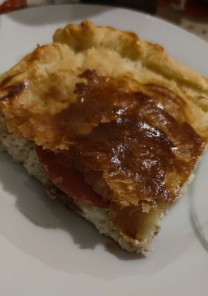 Φωτογραφία της συνταγής Τυρόπιτα με σαλάμι αέρος και μανιτάρια