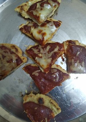 ભાખરી પીઝા રેસીપી મુખ્ય ફોટો