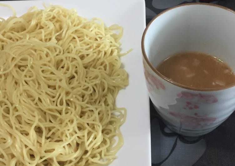 Easiest Way to Japanese Dip Style Ramen (Miso Taste)