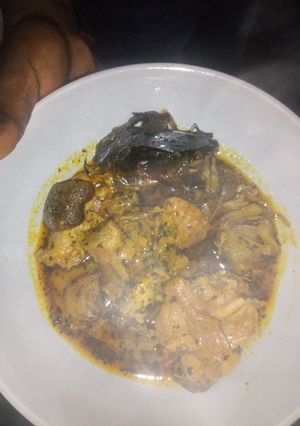A picture of Goat meat banga soup.