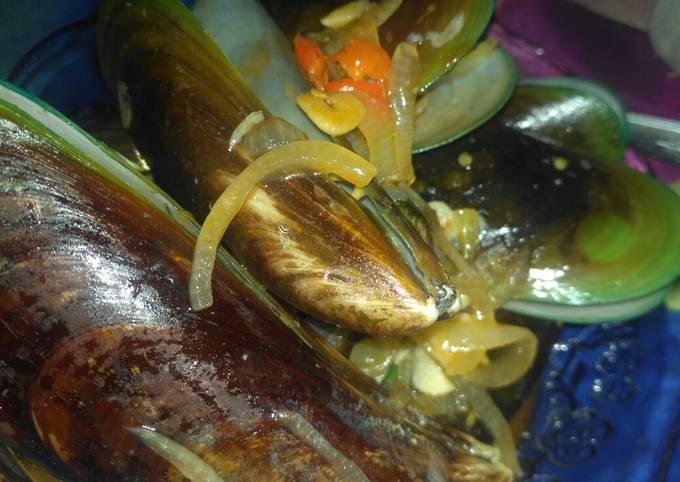 Asam manis kerang hijau